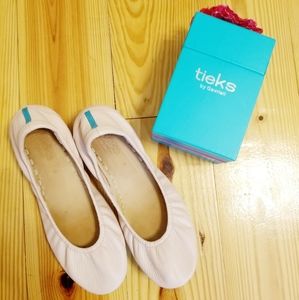 SOLD Tieks Ballerina Pink Flats